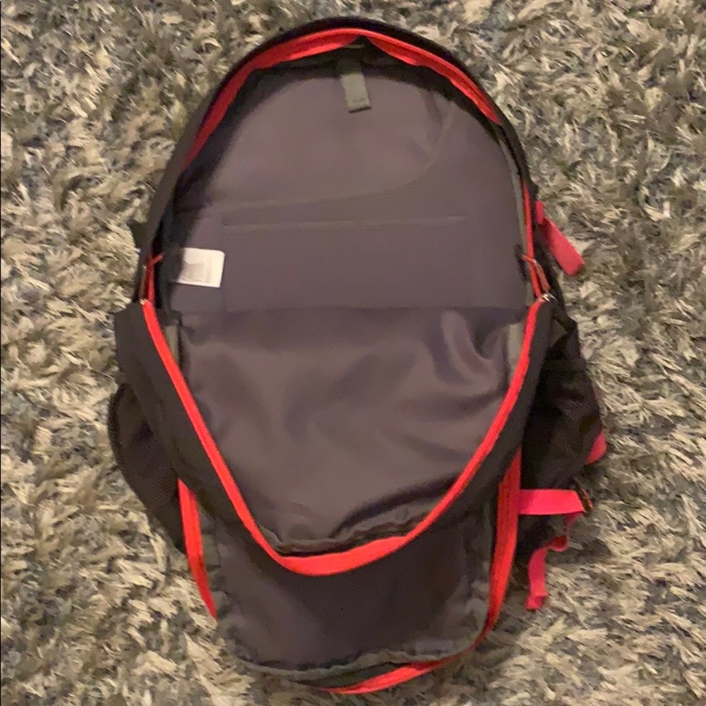 North Face Backpack - Borealis - image 4